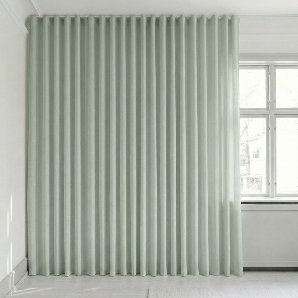 View image full screen Semitransparent gardin på mål – Rooma