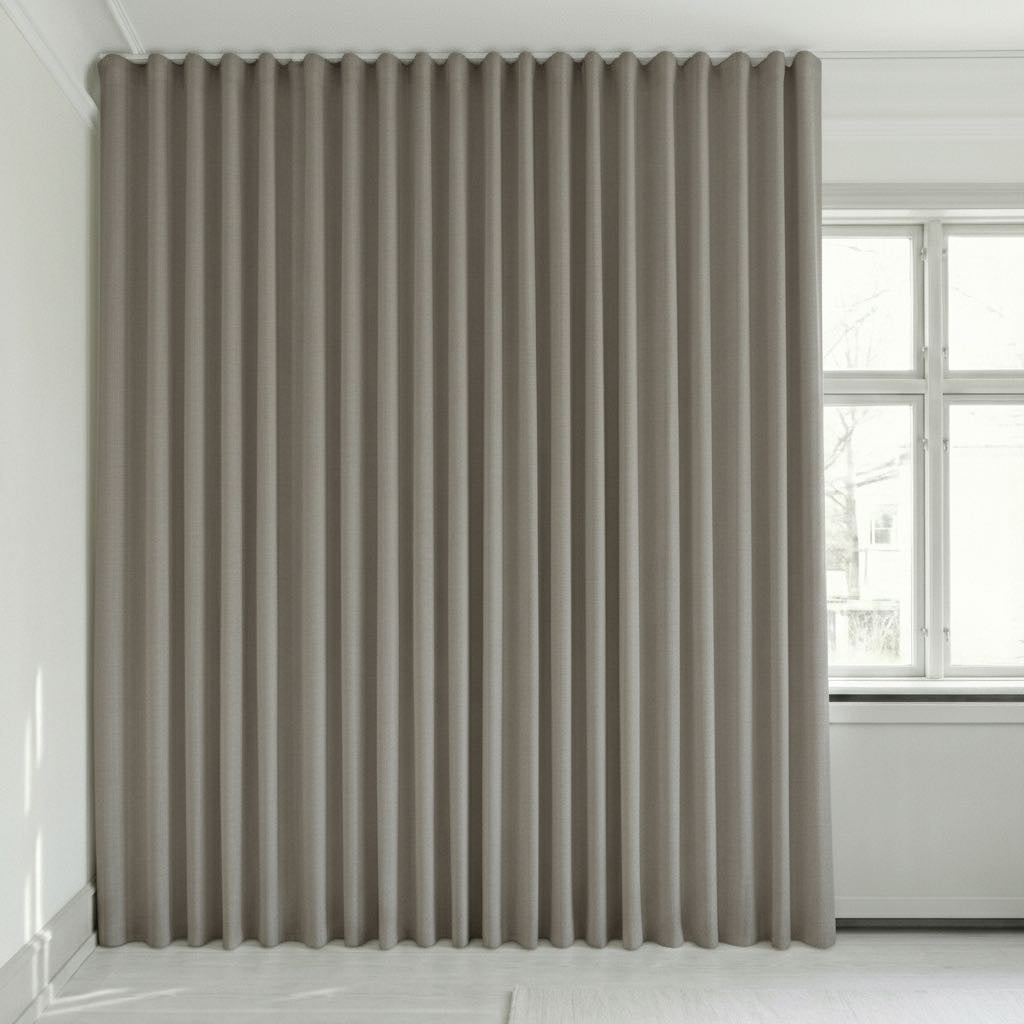 View image full screen Mørklægningsgardin på mål – Veera