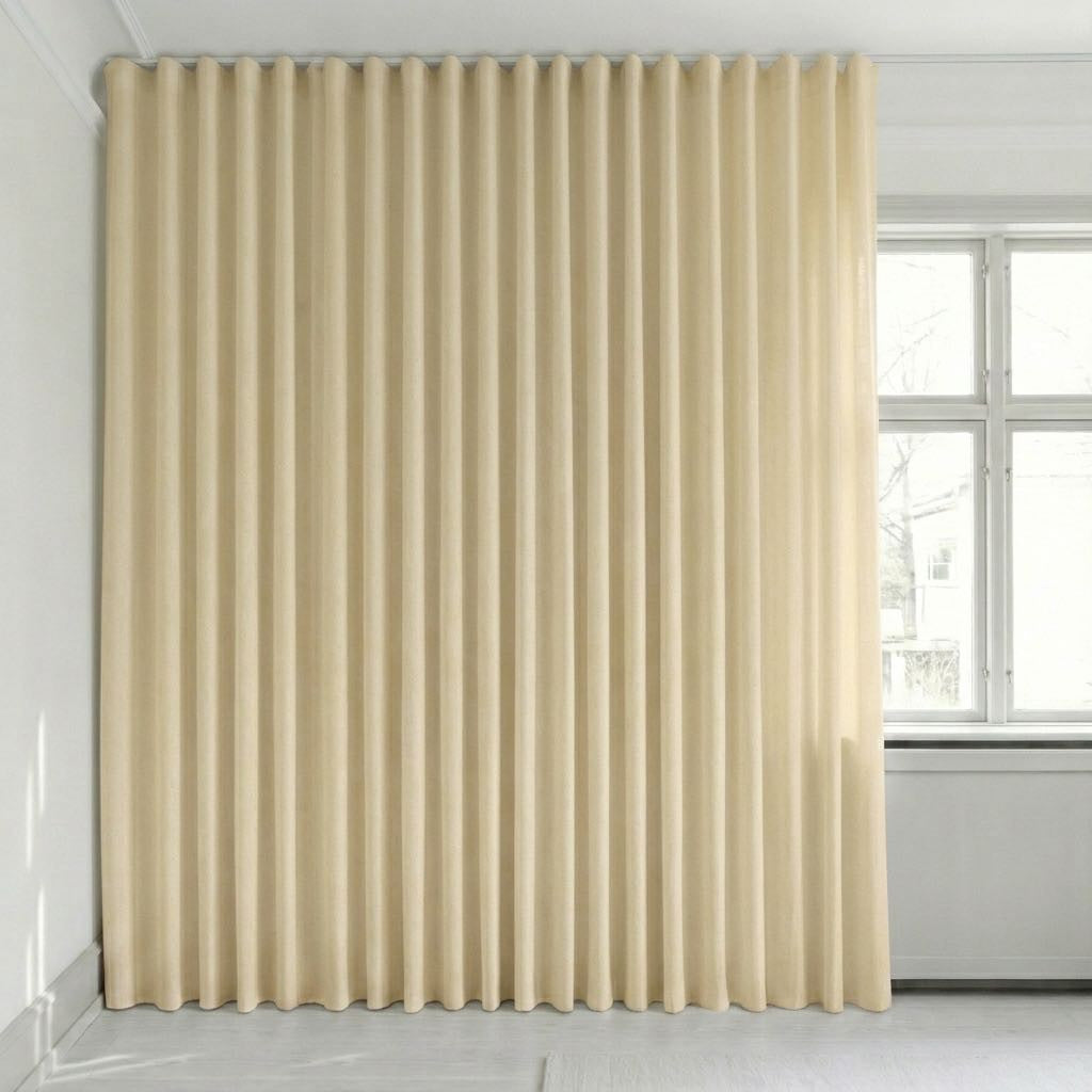 Semitransparent gardin på mål – Rina
