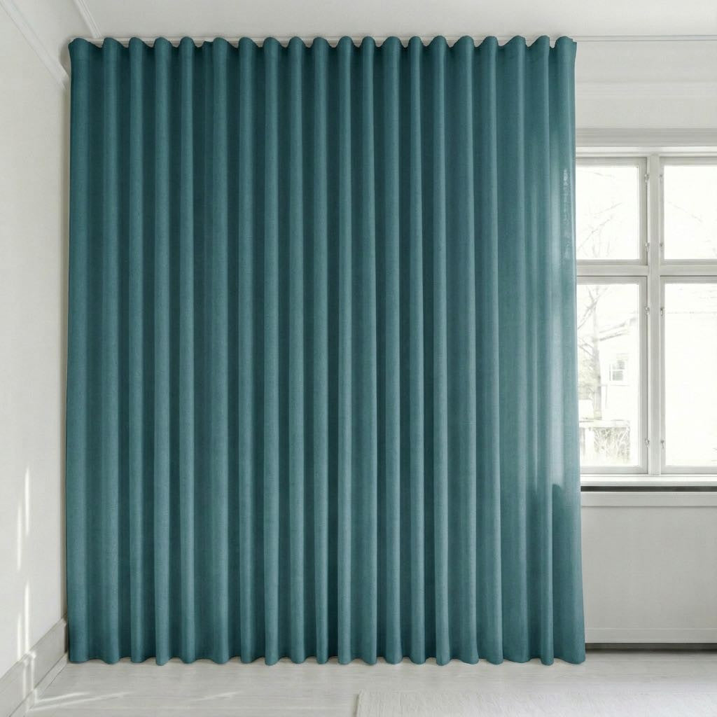 Semitransparent gardin på mål – Rina