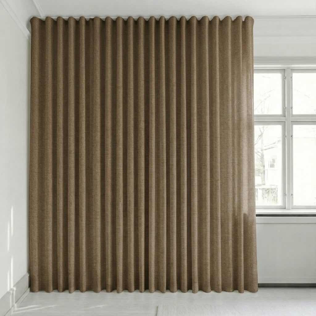 Semitransparent gardin på mål – Disa