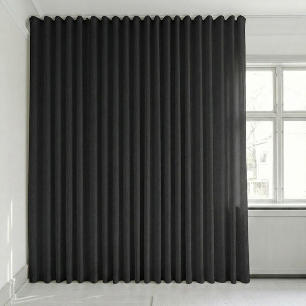 Semitransparent gardin på mål – Rina - Jet Black - C1927